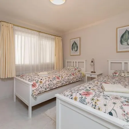 Apartment Tansy Direkt Am Porches (Algarve)