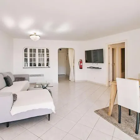 Apartment Tansy Direkt Am Porches (Algarve)